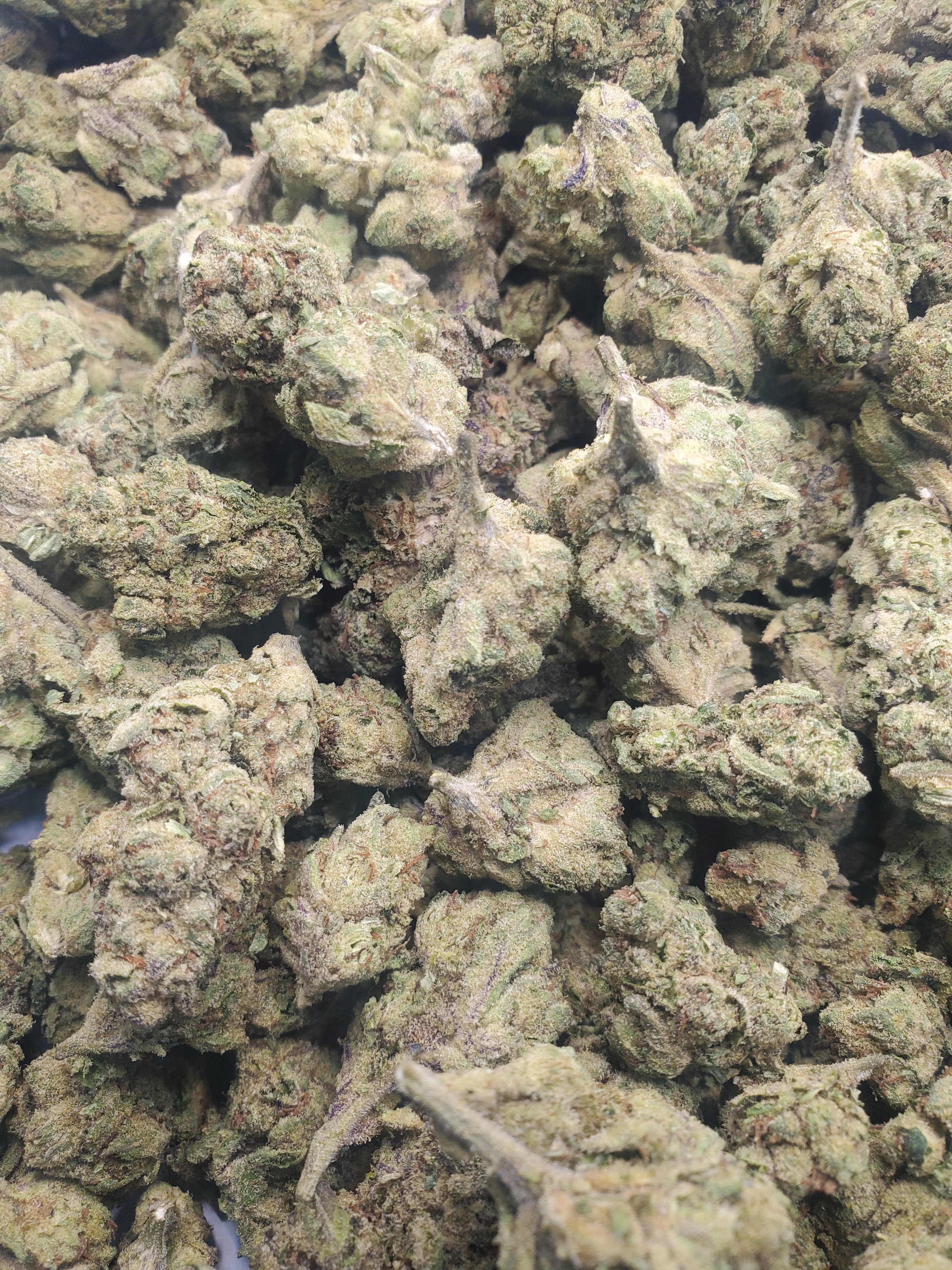 Black Ice THCa Hemp Flower