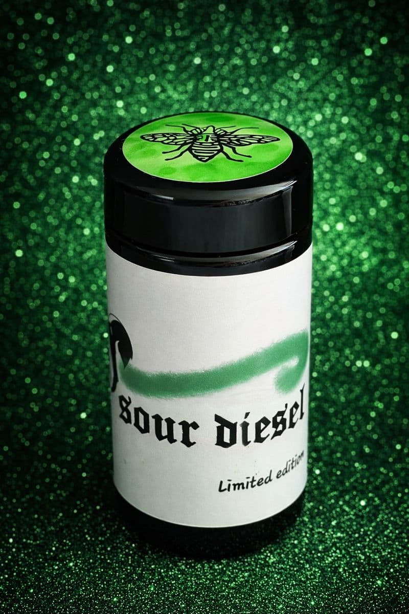 Small Batch Premium Living Coco Flower 7G – Sour Diesel